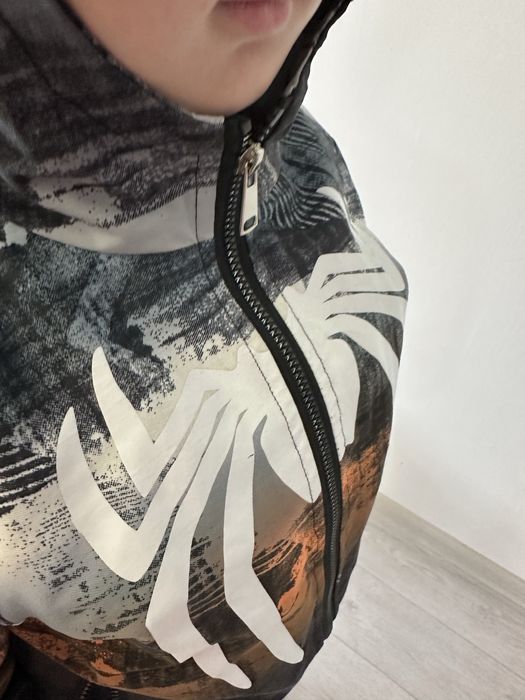 Ветровка детская