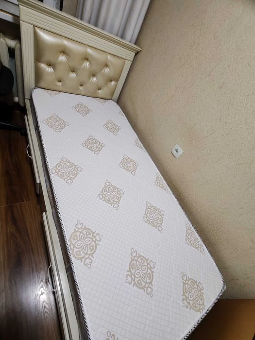 Кровать односпальная