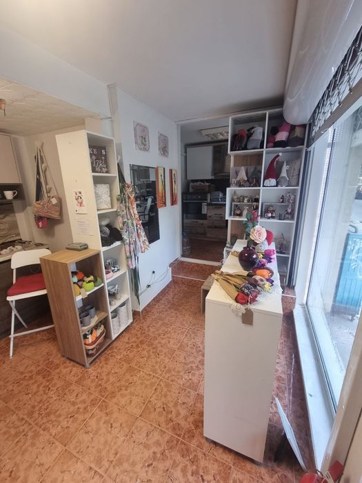 Дава се под наем Магазин в Варна, Генералите - 18 кв.м за 300 € - Снимка #3