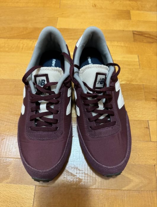 Adidasi New Balance model 140