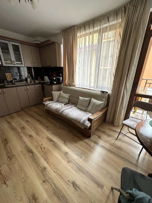 Дава се под наем Двустаен апартамент в Свети Влас - 50 кв.м за 280.5 € - Снимка #1