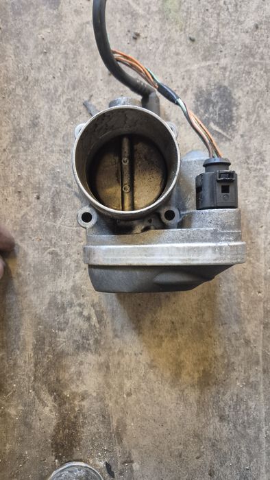 Дросел клапа за Рено Меган 2 1.6 бензин 2002- 2008г