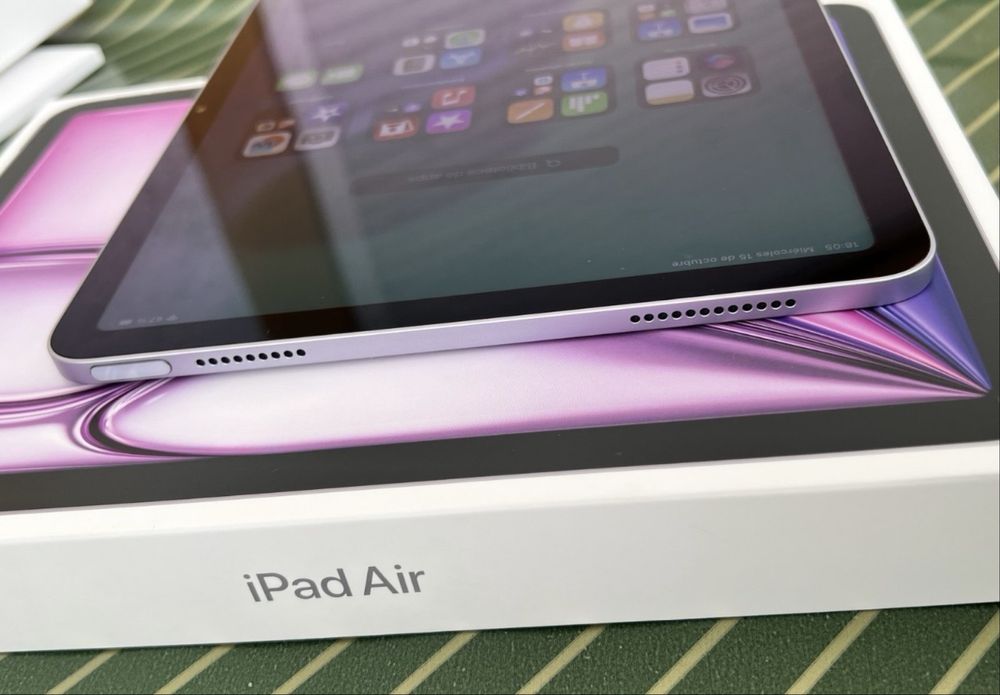 iPad Air 11-inch (M3) Wi-Fi