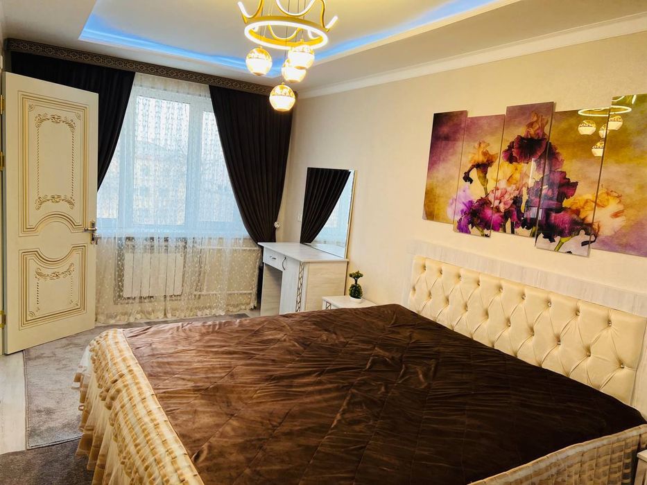 Сдается евро квартира в самом центре города Яккасарай