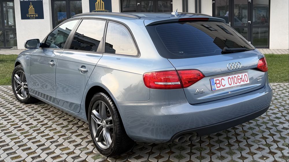 Audi A4 2011 E5 2.0 D 140 CP Manual 6+1 Quattro S-Line Navi Impecabil