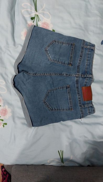 Продам женскую одежду 44 размер