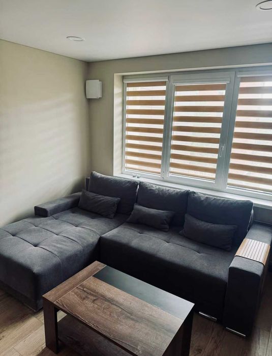 Дава се под наем Тристаен апартамент в Пловдив, Център - 85 кв.м за 484.5 € - Снимка #1