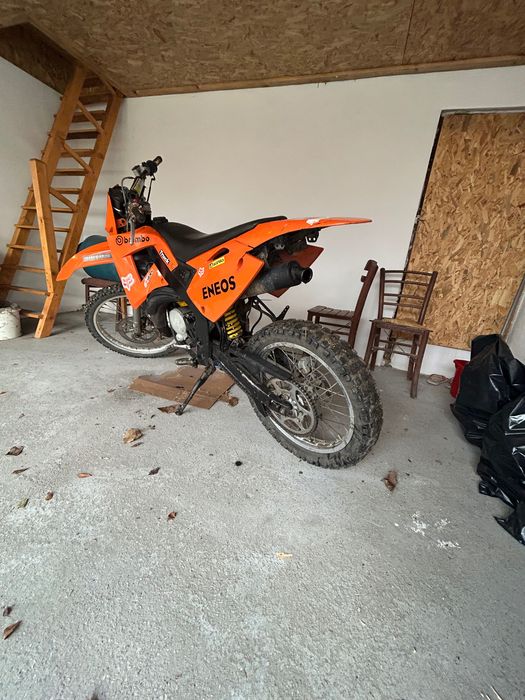 Здравейте продавам кросов мотор риеджу 50 кубика с кит на 70 кубика