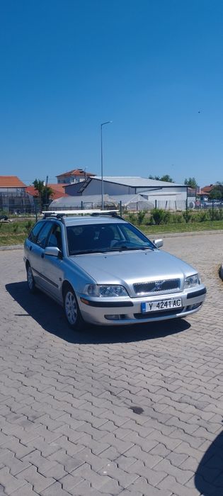 Лек автомобил  Волво