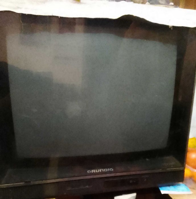 Телевизори на 21"