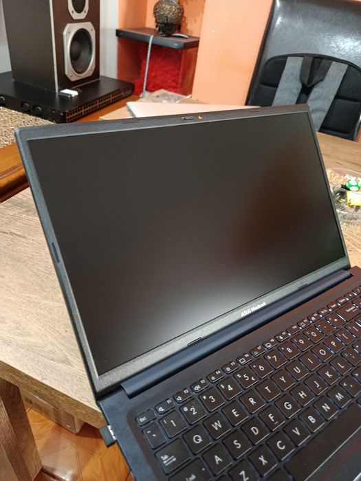 Laptop ASUS Vivobook 15 - AMD Ryzen 7 5600HS,  16GB RAM, 512GB SSD, Windows 11