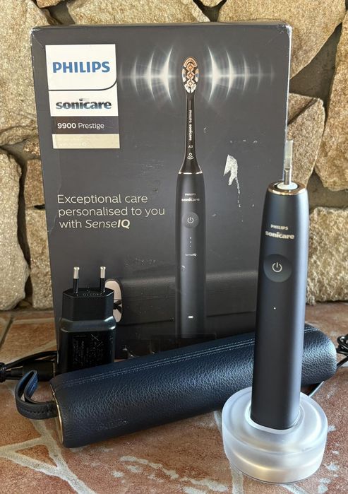електрическата звукова четка за зъби Philips Sonicare 9900 Prestige