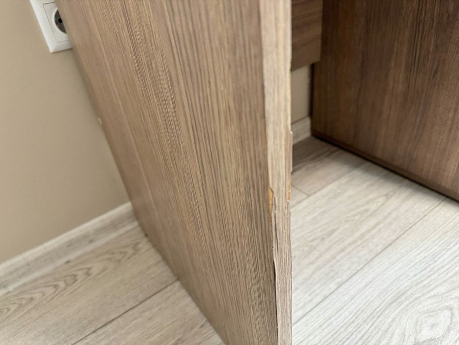 Обзавеждане за детска стая - легло с ракла и матрак, гардероб, бюро