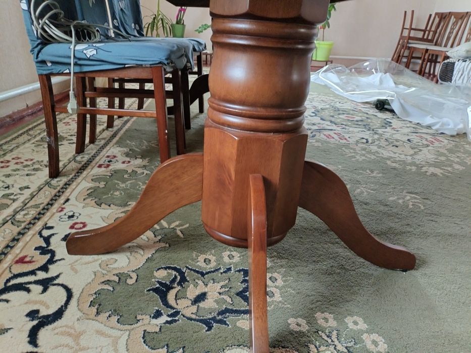 Гостинный стол идеальный