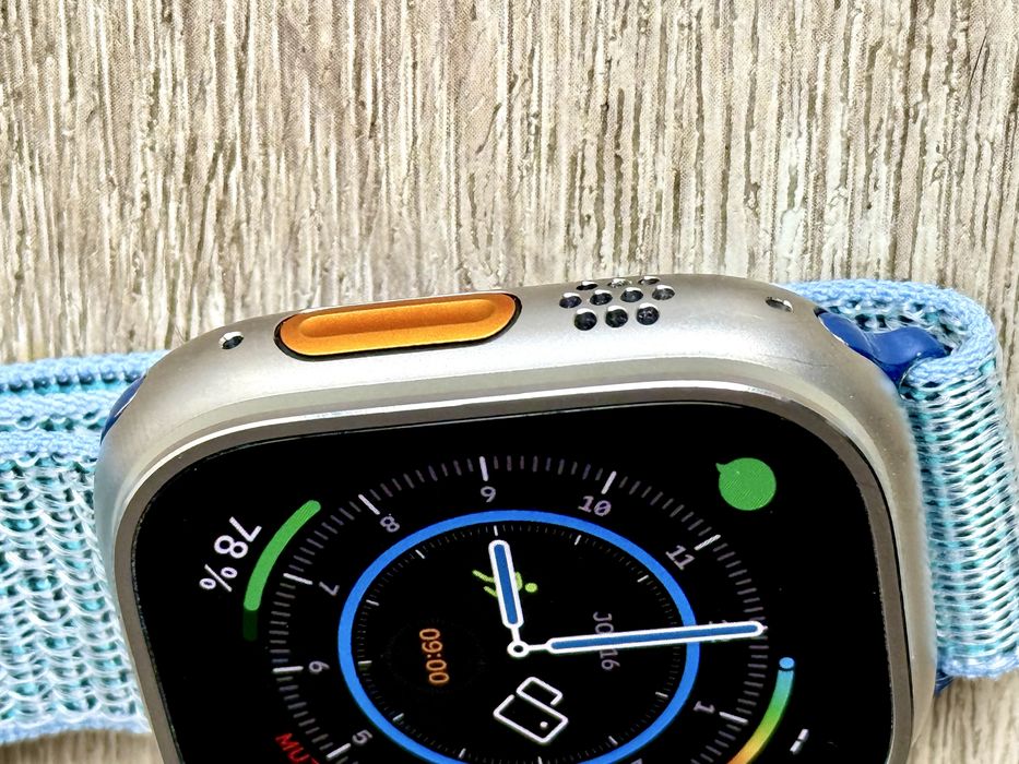 Apple Watch Ultra 49mm Natural Titanium Case