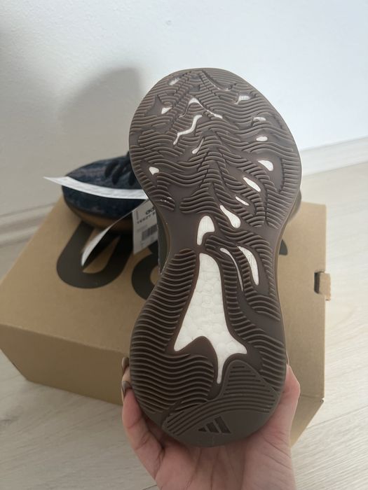 Yeezy boost 380 Covellite