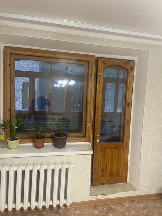 Деревянные двери и окна