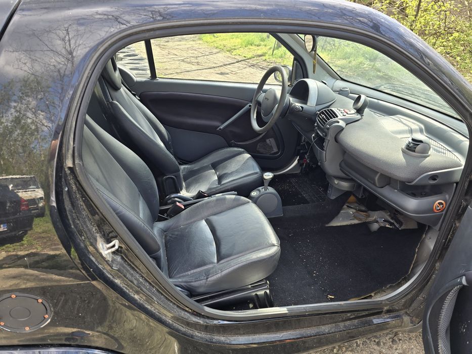 Piese Auto din Dezmembrari Smart fortwo 2003 0.8 diesel