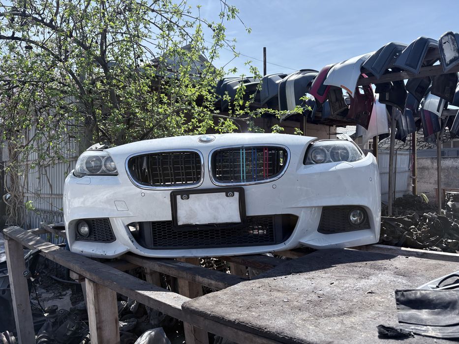 Бмв ф10 бампер фар капот крыло ноускаты