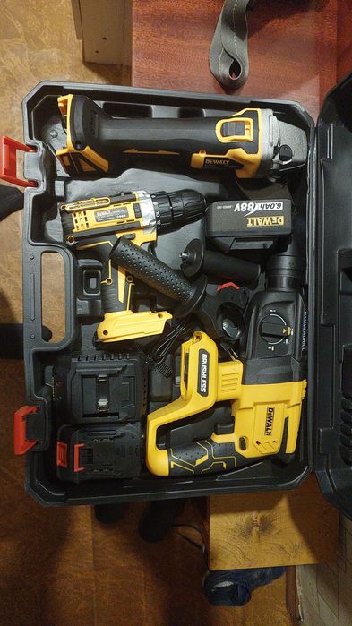 Электро инструмент Dewalt 3 в 1