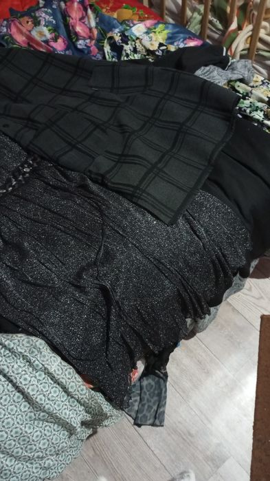 Продам платье Разное