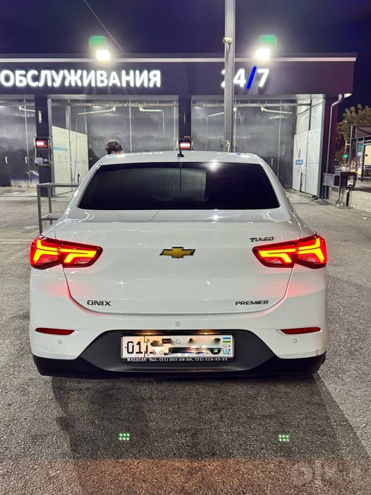 Chevrolet onix premier plus