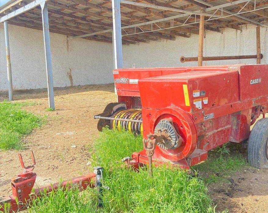 Пресс подборшик Case SB-521 невхолдинг