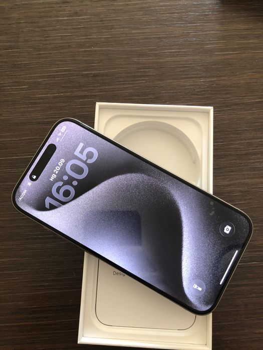 Iphone 15 pro 128gb natural titanium