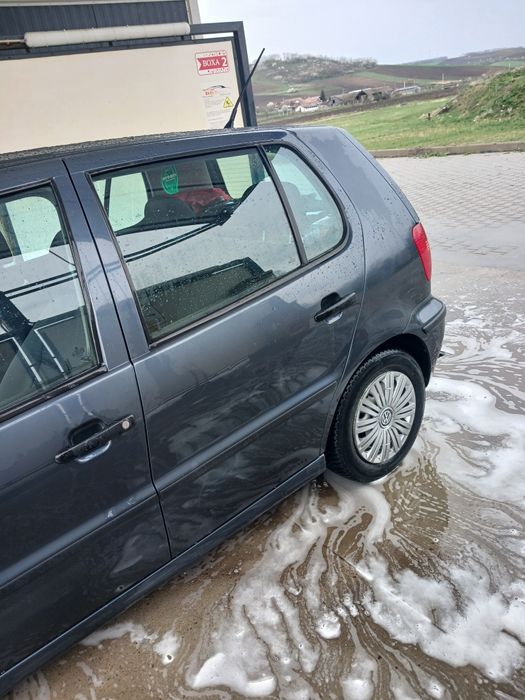 Vând masina 1. 4 Benzina sau schimb