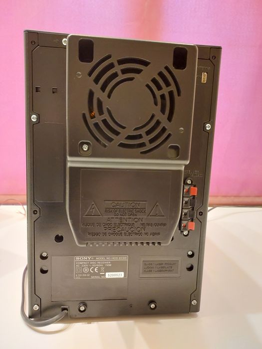 Sistem Sony HCD-EC69+boxe LG. Cd  cu MP3 , usb, tuner. Citiți anunțul