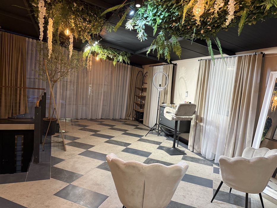 Disponibile chirie locuri coafeza /frizer /cosmetica/ barber