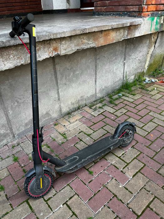 Scuter xiaomi 25 km la ora