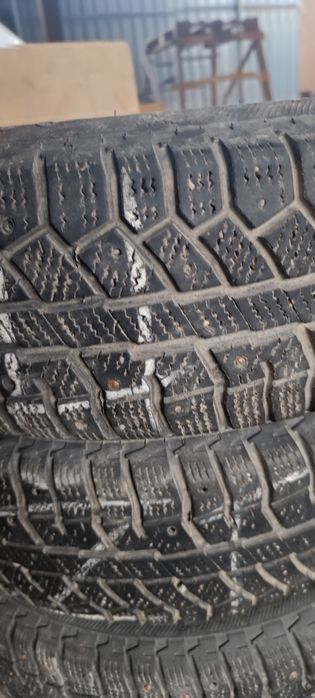 Шины зимние 185/65/15