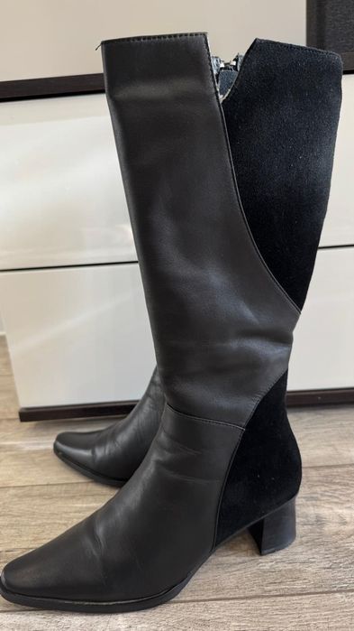 Продажа разной обуви