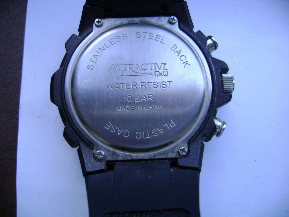 Продавам 5 кварцови часовника Q&Q,Swatch,Casio,Festina