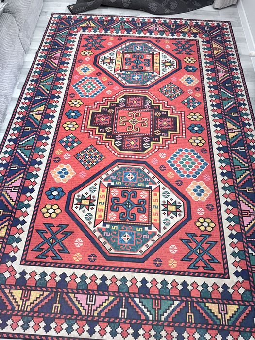 Продам пледы разных расцветок