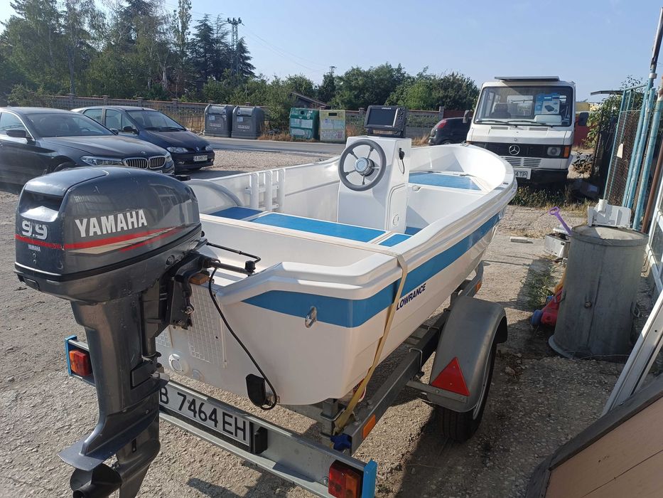 Лодка 370 мотор Ямаха 9.9