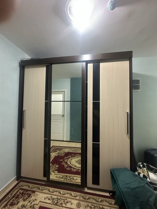 Шкаф большой  размер 3мх2.8