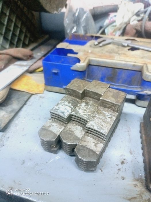 Токарный патрон кулачки польские