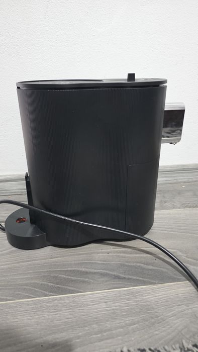 Aparat de cafea cu boabe rotunde