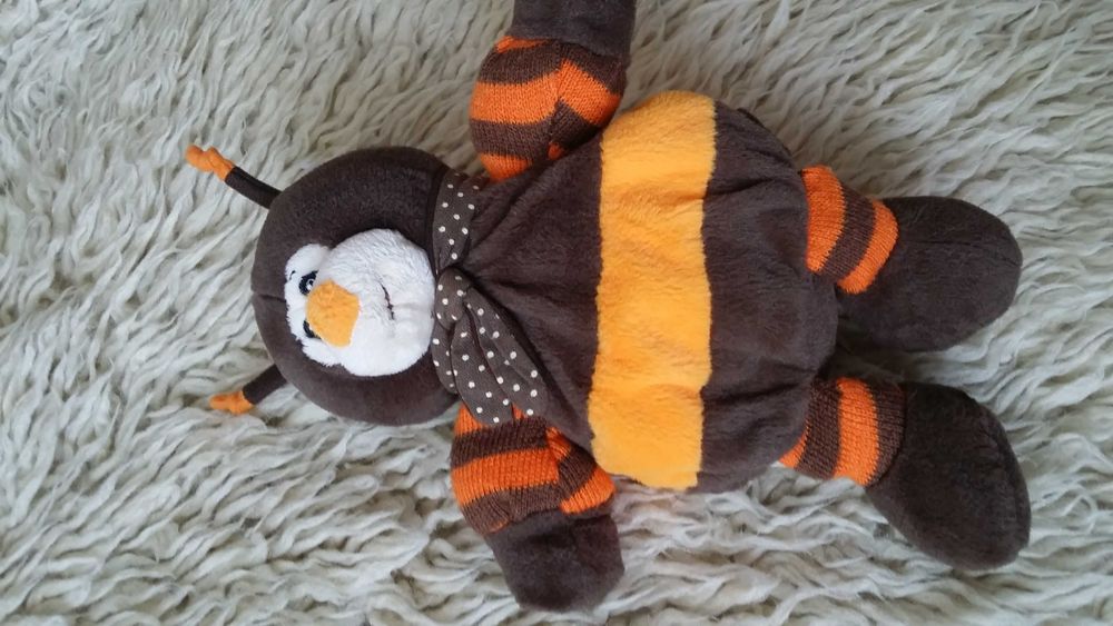 Хелоу Кити Лъв, кучета (101 далматинци). Пчела, заек,  пингвин и др.