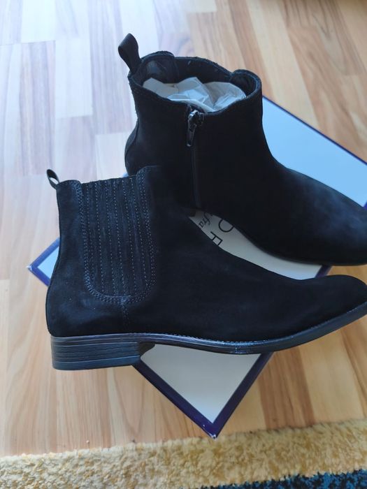 Vând ghete din piele Andree, maro 41 și negre39 noi în cutie și 42 neg