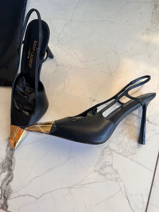 YSL черни обувки на ток