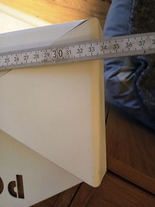 Пощенска кутия с форма на пощенски плик