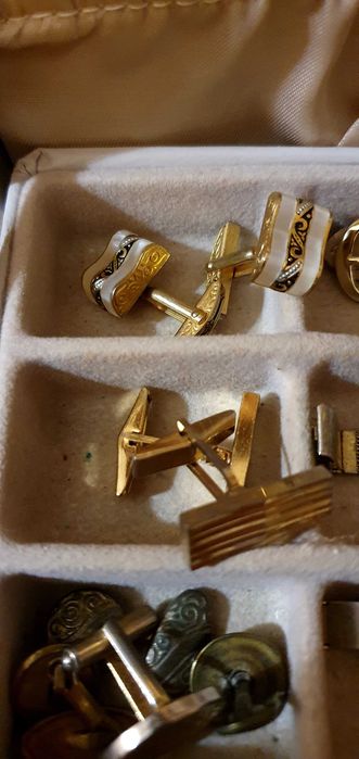 Ръкавели  аксесоари винтидж внос Великобритания с камъни и позлата