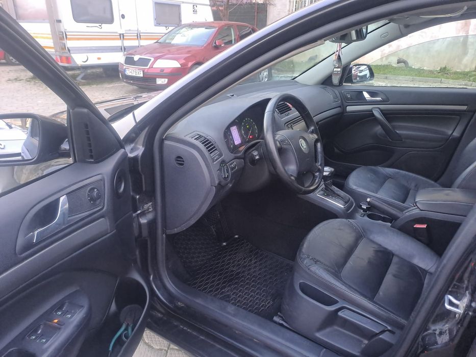 Skoda Octavia 2 an 2008 motor 2.0tdi cutie Automata DSG extra FULL