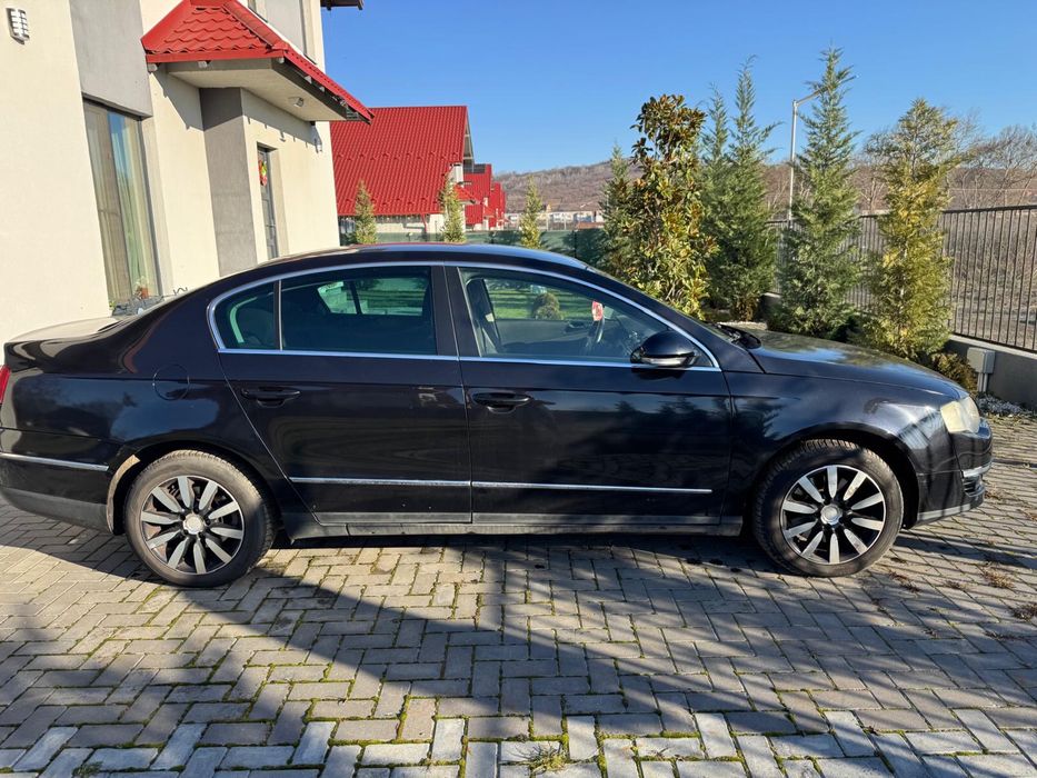 Se vinde masina , pret avantajos