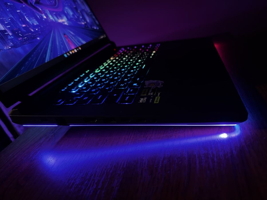 Ноутбук Asus Rog Strix G16, RTX5070Ti, Core Ultra 7 255HX, 16RAM, 1TB