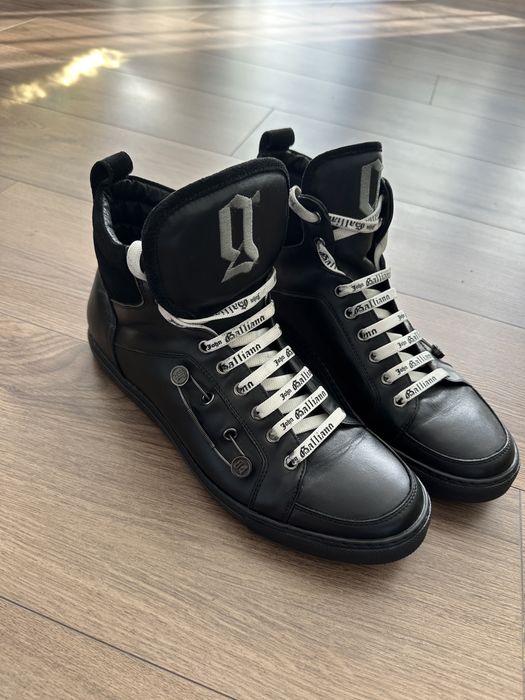 John galliano barbati