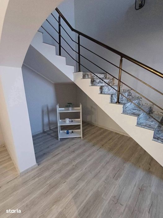 De vanzare vila in Nisiporesti,suprafață de 1.000mp, 153mp construiți